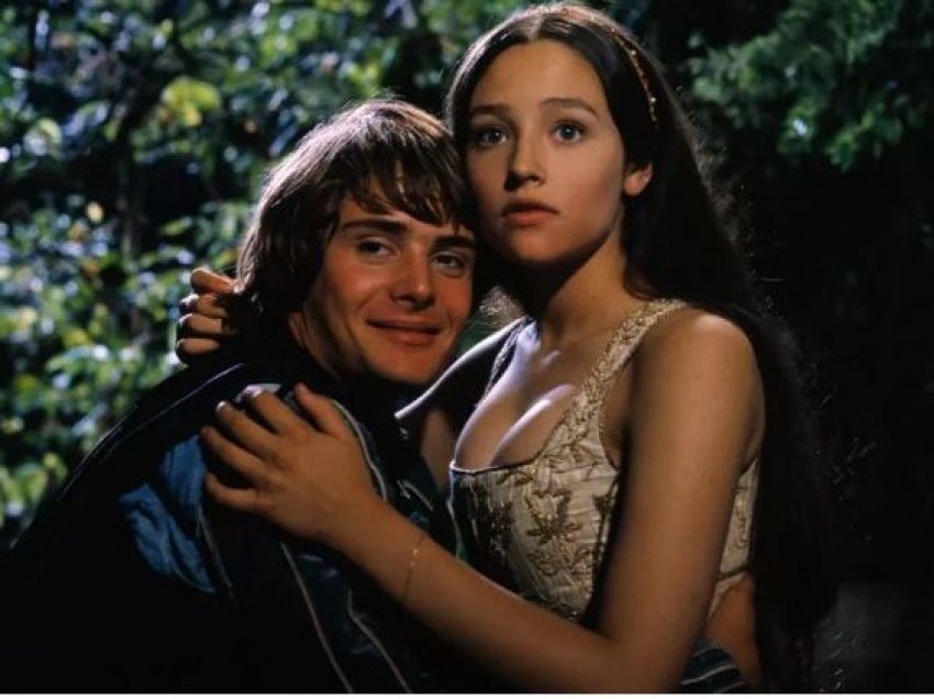 Pas 50 vite të publikimit, aktorët e “Romeo and Juliet” padisin Paramount Pictures 