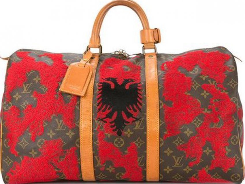 “Louis Vuitton” hedh në treg çantën me flamurin shqiptar, ja çmimi marramendës dhe detajet që e bëjnë fantastike