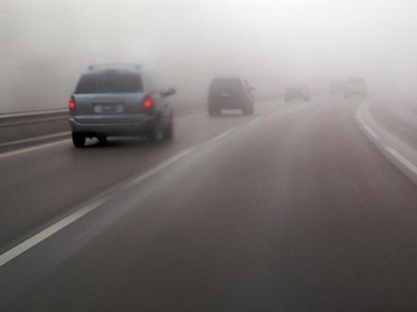 Për shkak të mjegullës është zvogëluar dukshmëria afër Demir Kapisë