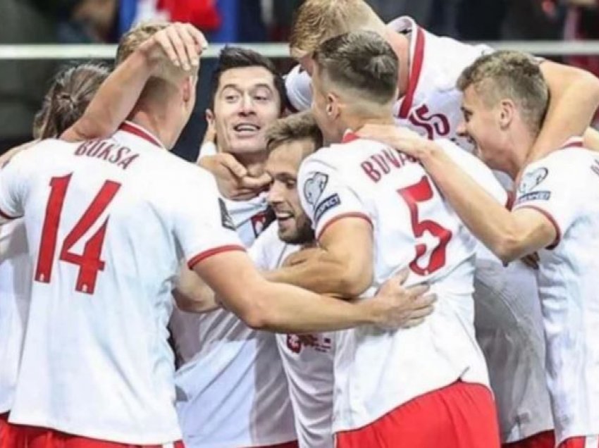 Polonia do legjendën e Liverpoolit për stolin