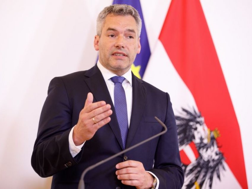 ​Kancelari austriak ofron përkrahje për dialogun, mbështet thirrjen e Kosovës për shtim të trupave për siguri