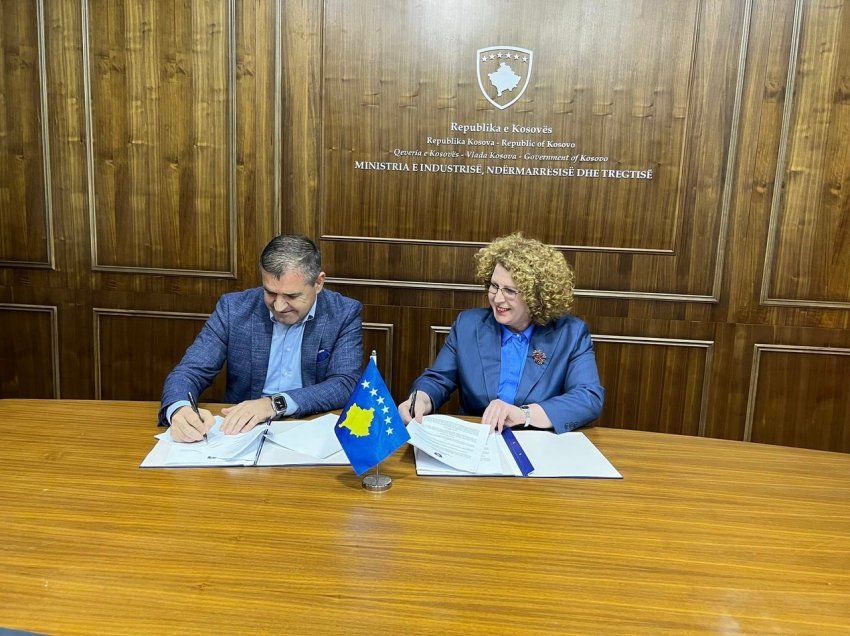 Paralajmërohet hapja e 300 vendeve të punës, Ministria nënshkruan projekt në vlerë 11 milionë euro