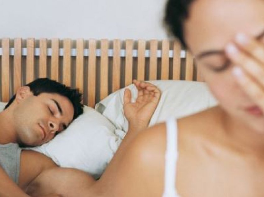A e dini pse burrat i zë gjumi menjëherë pas seksit?