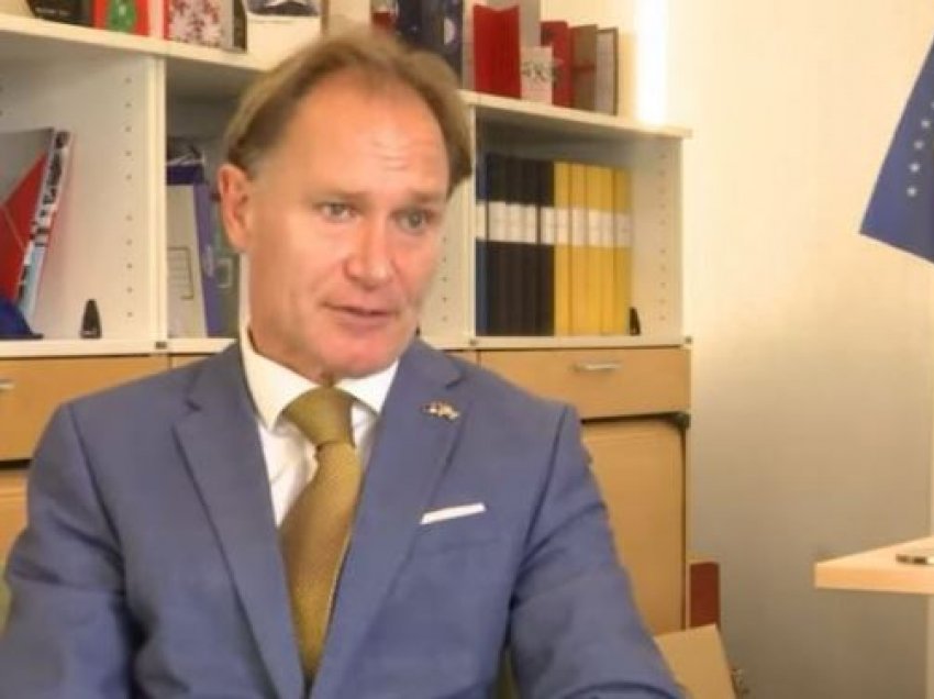 Ambasadori suedez thotë se për Asociacionin, mund të merret modeli i Ishujve Oland