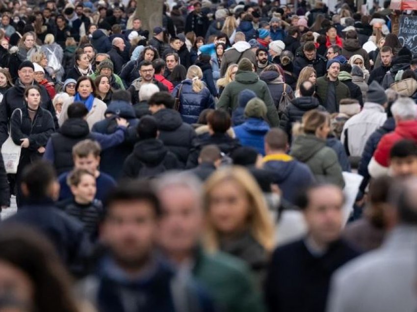 Popullsia gjermane rritet në numër rekord