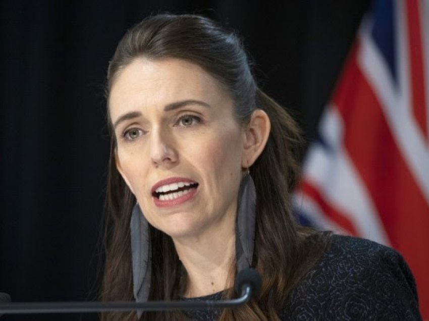 ​Kryeministrja e Zelandës së Re do të dorëhiqet muajin tjetër