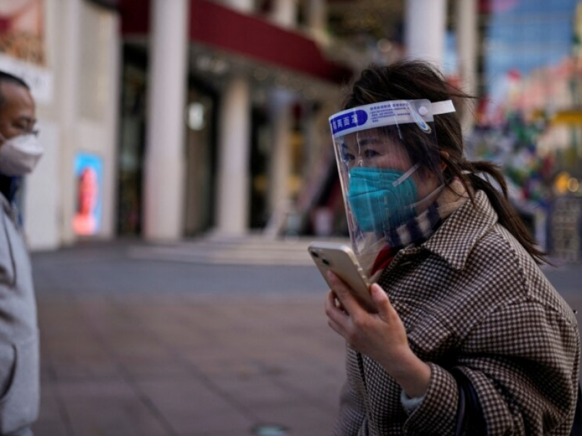 Kina thotë se 80 për qind e popullsisë është infektuar me koronavirus