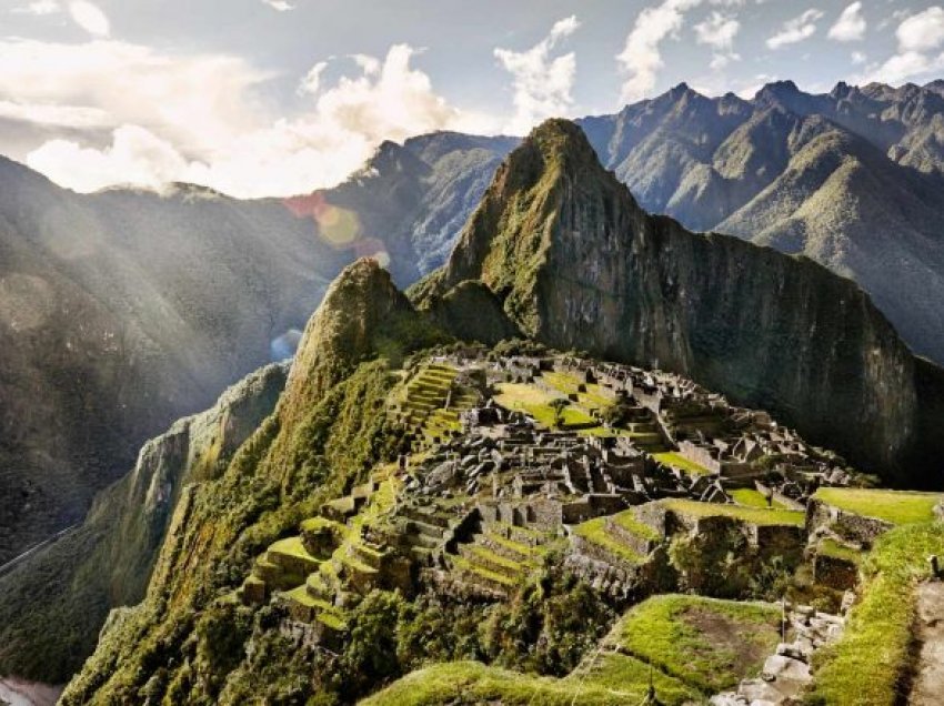 Peruja mbyll për një kohë të pacaktuar zonën e famshme turistike Machu Picchu për shkak të protestave