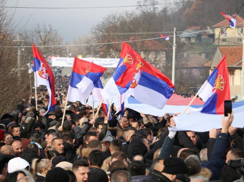 Serbët e Kroacisë marrin thirrje për mobilizim në rast lufte në Kosovë?/ “Gjithçka po mbulohet”