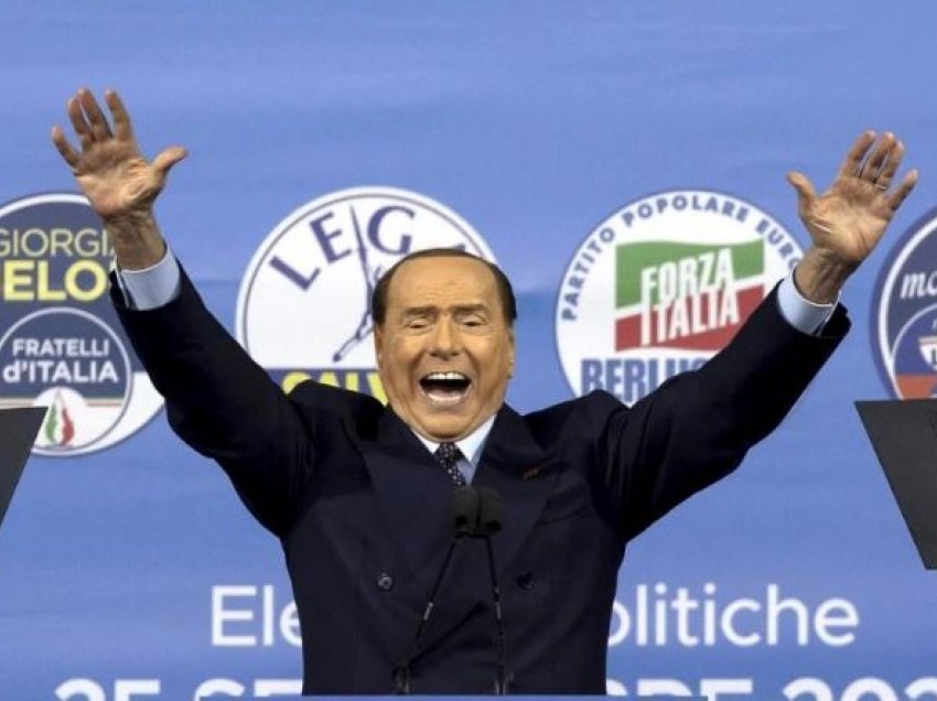 Berlusconi u premtoi lojtarëve një autobus me vajza, Monza e përmbushi kushtin