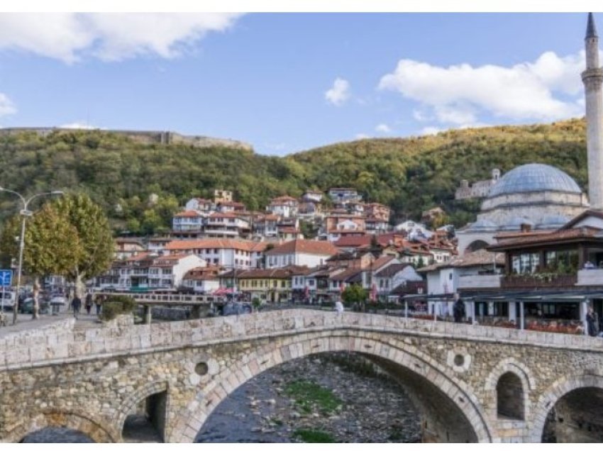 Dy të dehur rrihen në Prizren, i shkaktojnë lëndime njëri-tjetrit