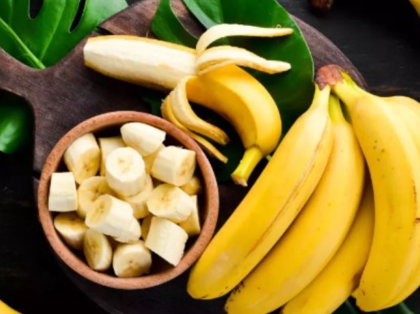 Nga aciditeti në stomak te dhimbja e muskujve, 5 përfitimet shëndetësore nga banania