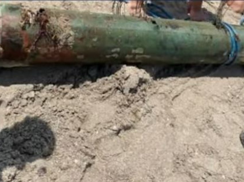 Marina përpiqet të identifikojë cilindrin misterioz të gjetur në Florida