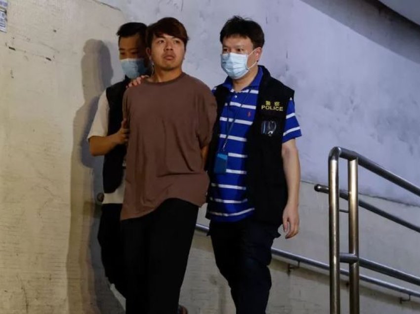 Katër të arrestuar në Hong Kong pas shpërblimit të caktuar për kapjen e aktivistëve jashtë vendit