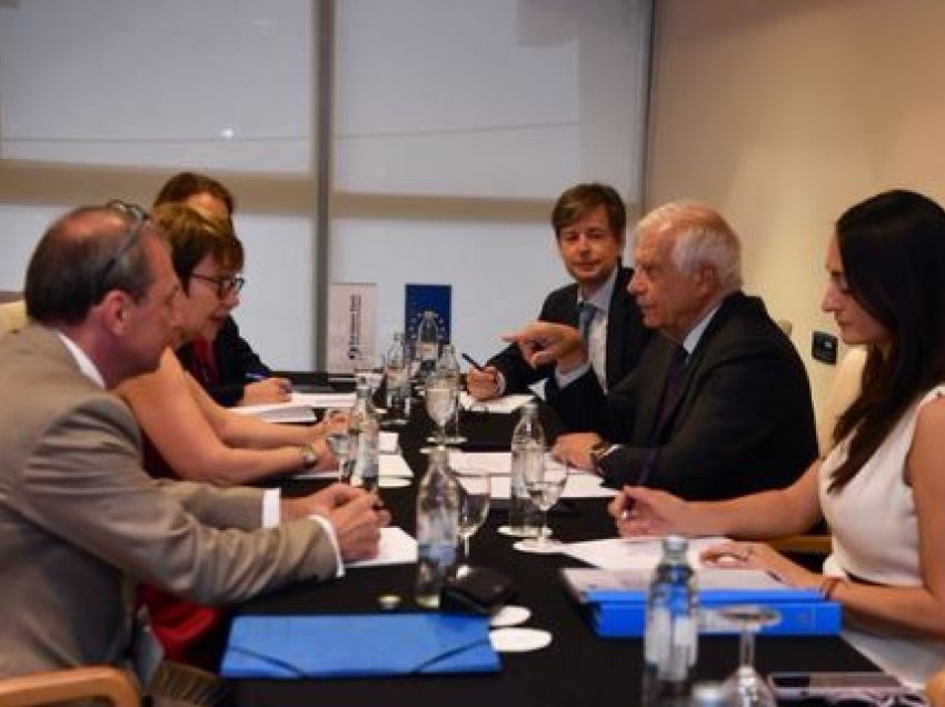 Borrell i kërkon Presidentes së BERZH’it mbështetje për Ukrainën, dialogun Kosovë-Serbi dhe Afrikën 