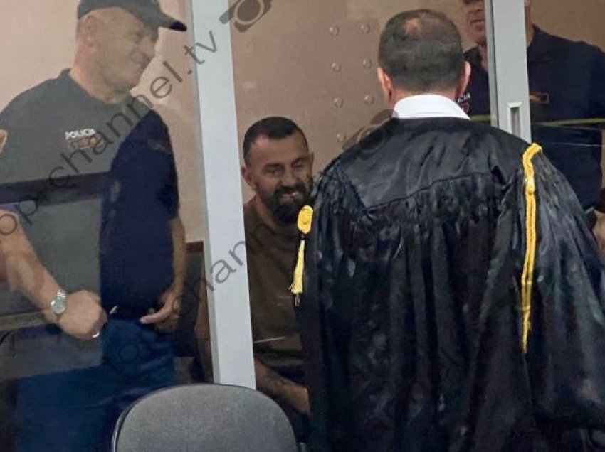 Atentati ndaj Gentian Bejtjas në Fushë-Krujë, lihet në burg Valter Bami! Shfaqet i buzëqeshur në Gjykatë