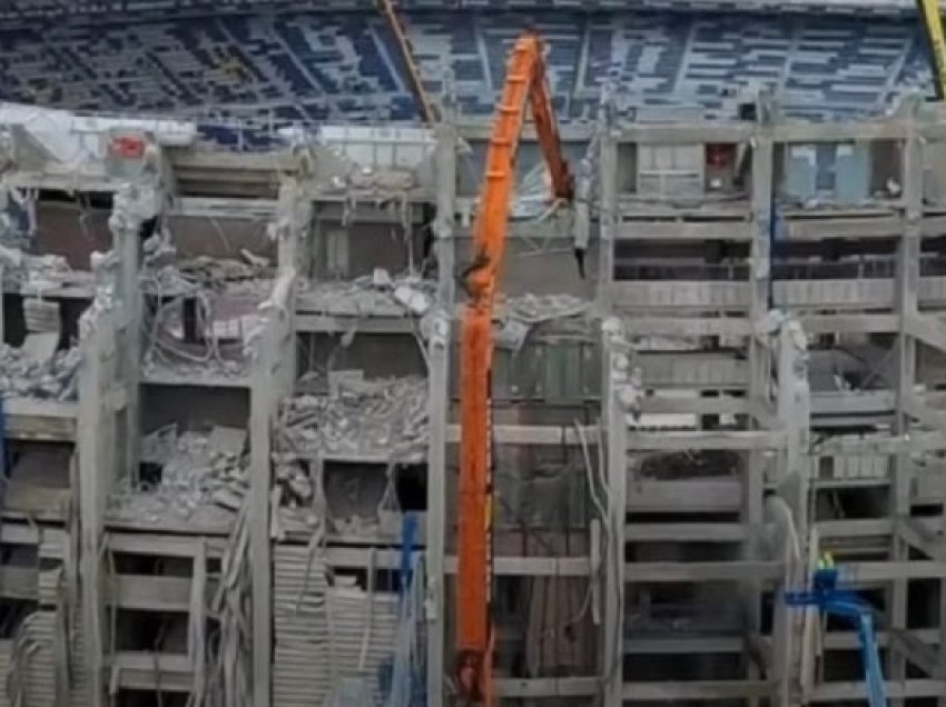 Pamjet kur rrënohet stadiumi “Camp Nou”