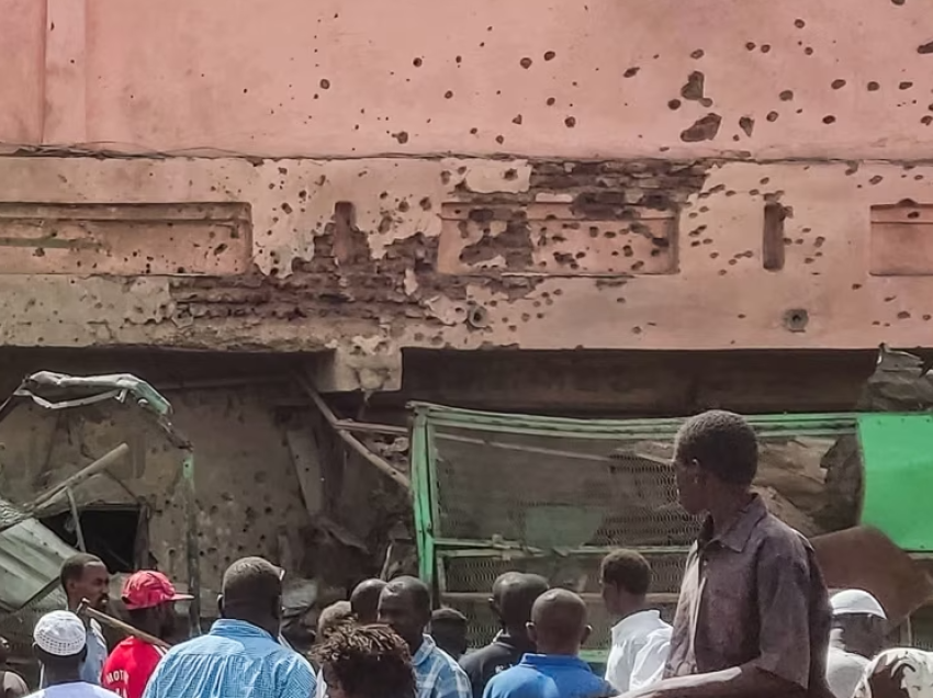 OKB: 87 trupa janë gjetur në varre masive në Sudan