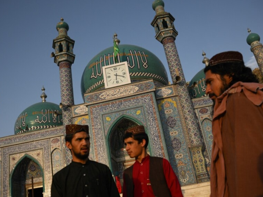 Minoriteti shiit përballet “me diskriminim sistematik” nga talibanët