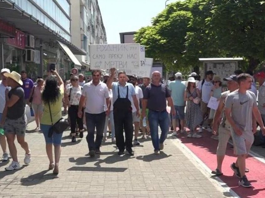 Protesta në Strumicë, qytetarët kundërshtojnë hapjen e minierës Illovica