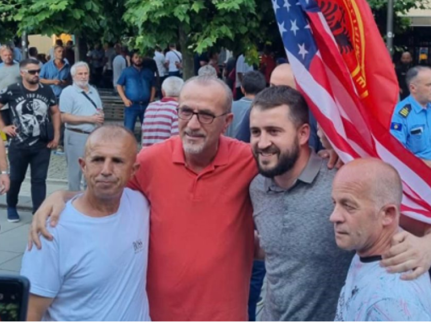 Haxhiu pas protestës: Qeveria kuislinge e Kurtit nuk mund t'i diskriminojë veteranët e UÇK-së