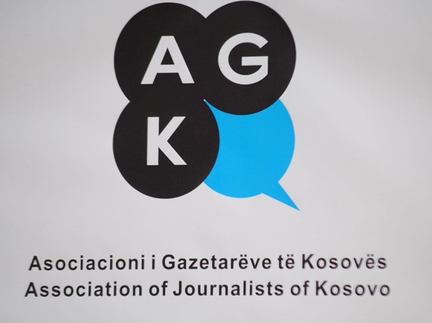 Reagon AGK-ja: Gjuhë e rrezikshme e ministrit Sveçla ndaj gazetarëve 