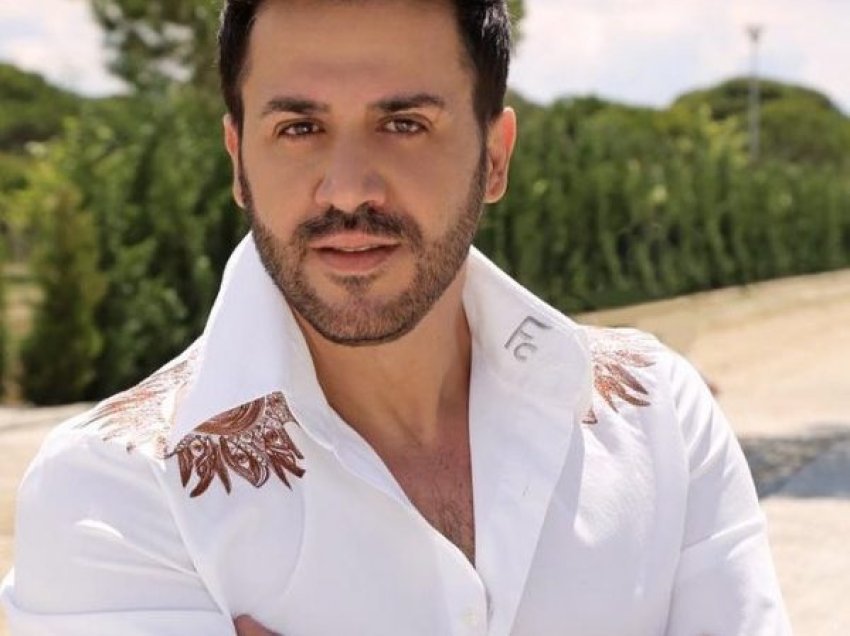 Këngëtari shqiptar ‘i merr leje’ gruas për të dalë me fansen, habit me reagimin epik bashkëshortja e tij