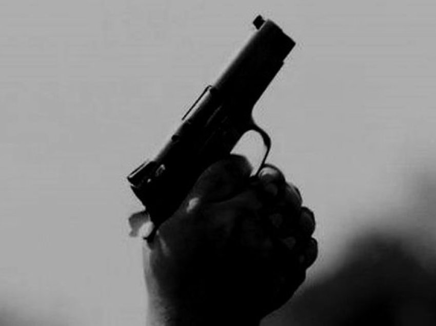 Gjuhet me armë në drejtim të shtëpisë në Prishtinë, konfiskohen 20 gëzhoja
