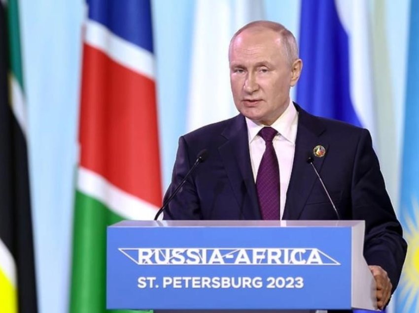 Putin: E tërhoqëm ushtrinë nga Kievi për një traktat paqeje