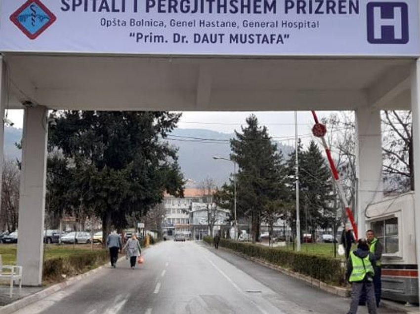 E rëndë: Burri në Prizren tenton të vetëvritet pasi u fjalos me djalin dhe gruan, dërgohet në spital