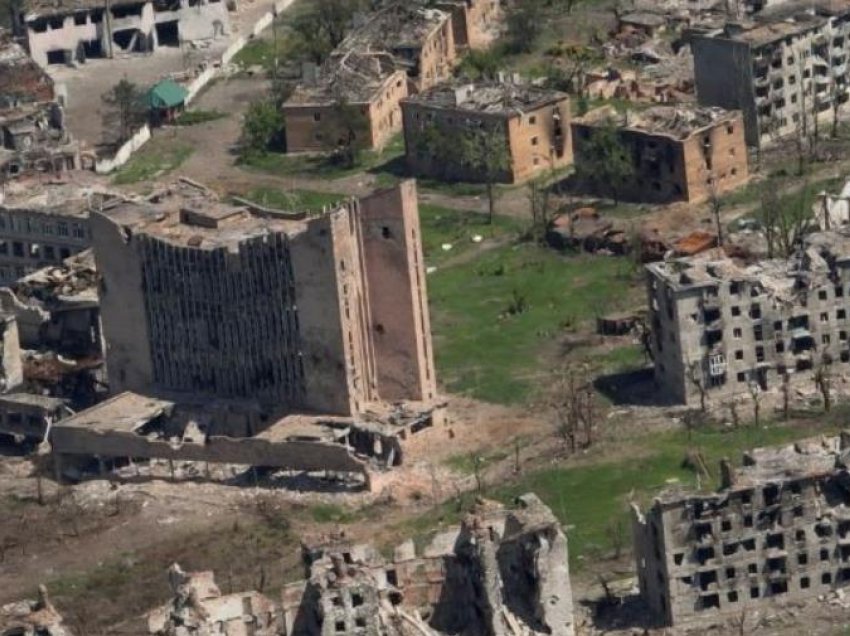 Shkon në 40 numri i të vdekurve nga shpërthimi në Pakistan, 130 të lënduar