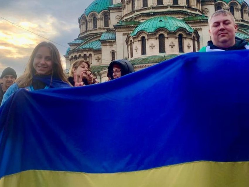 Ukrainasit në Bullgari: Ne nuk jemi nazistë