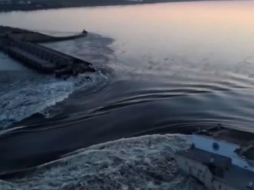 ​Shkatërrohet hidrocentrali pranë digës së dëmtuar në Ukrainë