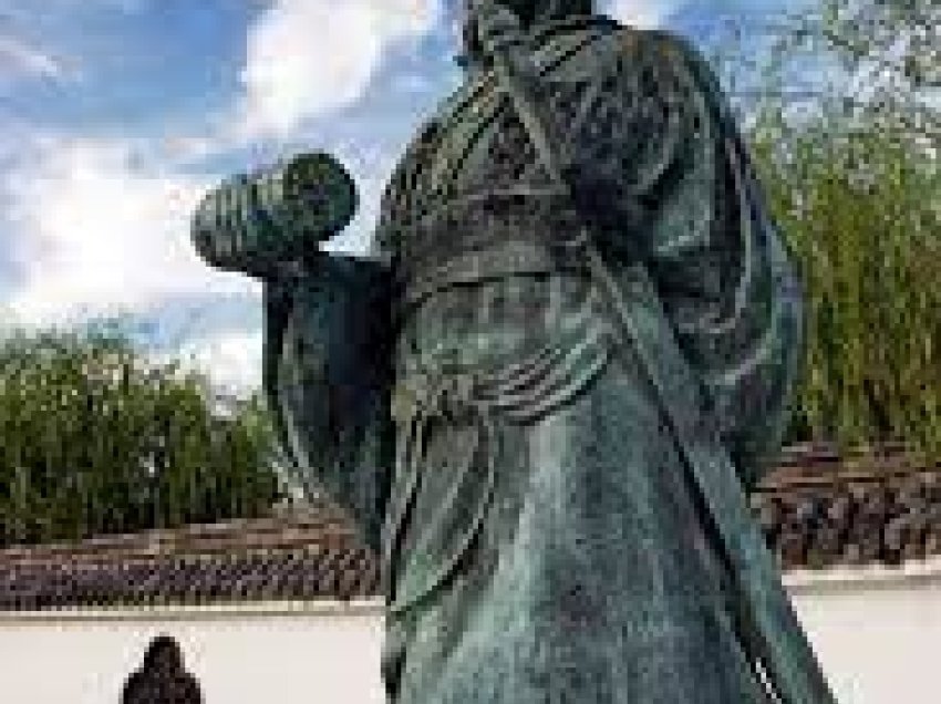 Pse mësimet e Sun Tzu mbeten të preferuarat e udhëheqësve të sotëm politikë