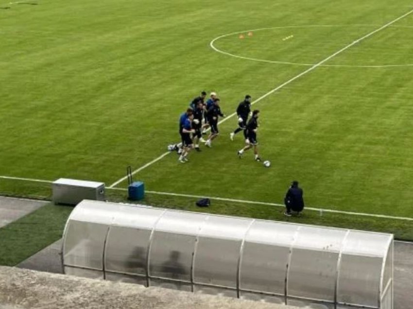 Vetëm shtatë futbollist marrin pjesë në stërvitjen e Kosovës