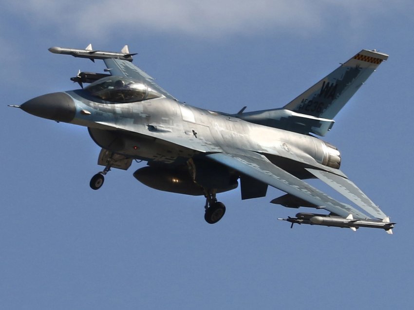 Çka do të bëjnë F16-shit për Ukrainën?