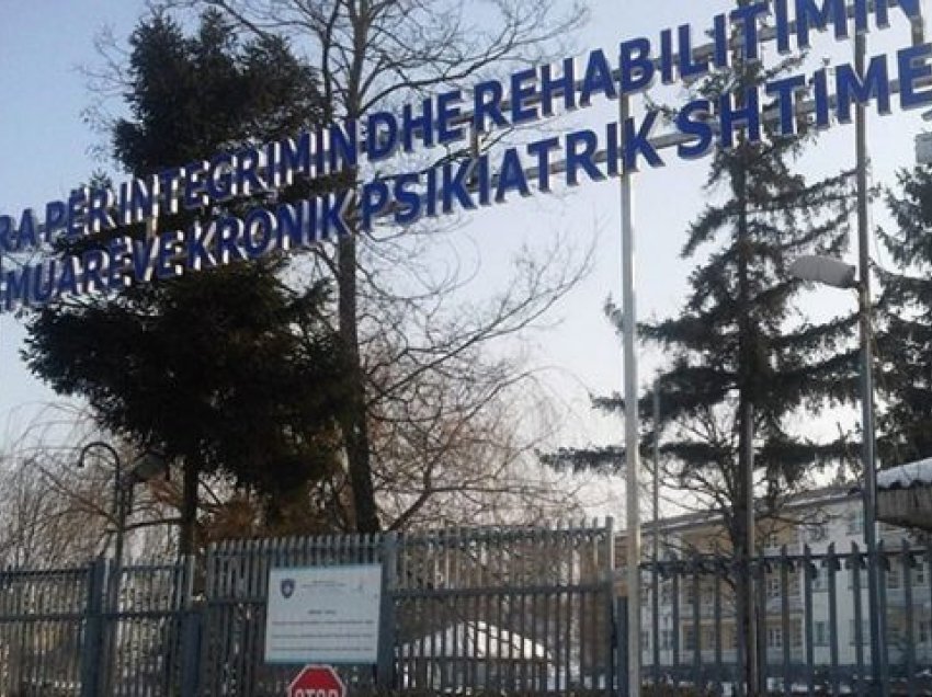 E çuditshme: Pacienti iku nga Entit Special në Shtime, e vodhi makinën dhe erdhi në Prishtinë
