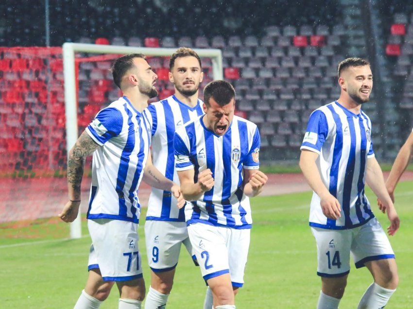 Dy futbollistë të Tiranës shfaqen në stërvitje
