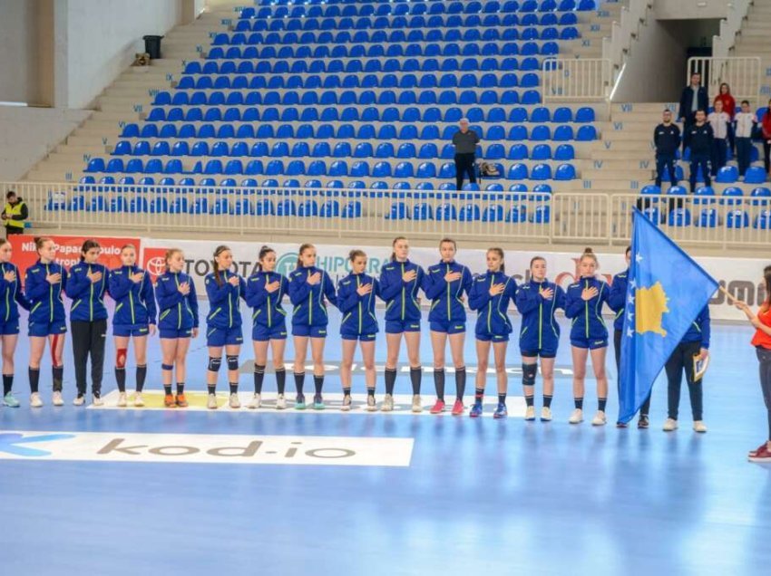 Kombëtarja e Kosovës U19 me dy shefa!