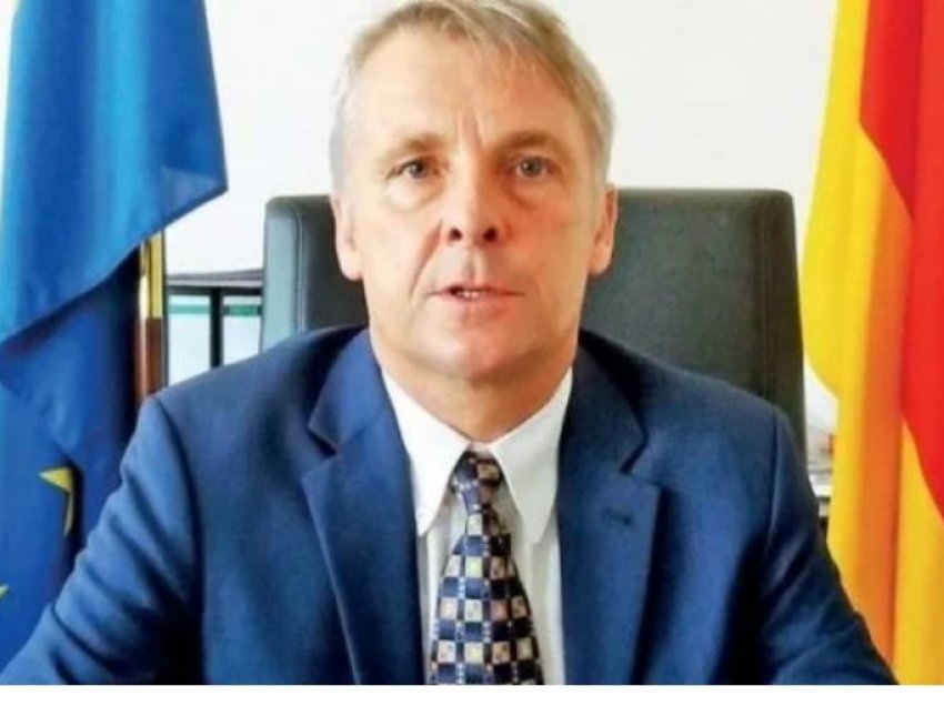 Skena brutale e sulmit ndaj gazetarëve, Ambasadori Rohde: S’po shoh reagim të Listës Srpska. Pse?