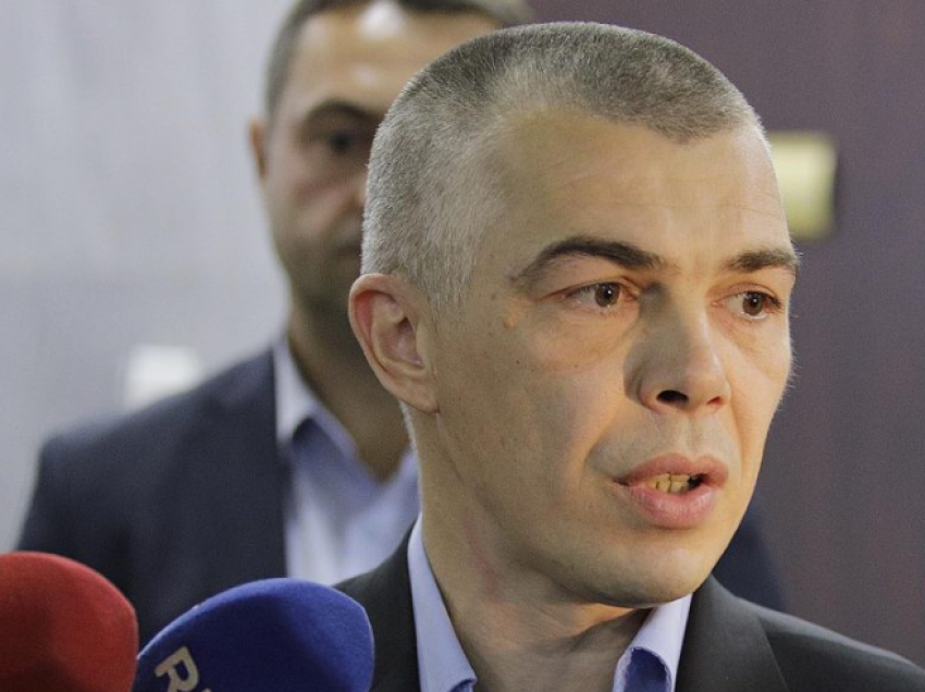 Jabllanoviq flet për mundësinë e zgjedhjeve të reja në veri dhe synimin për ta larguar Listën serbe nga pushteti