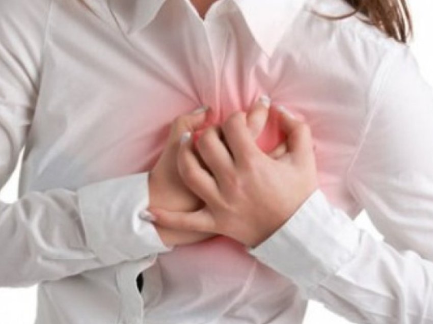 Katër shenjat që jep trupi kur keni probleme me zemrën