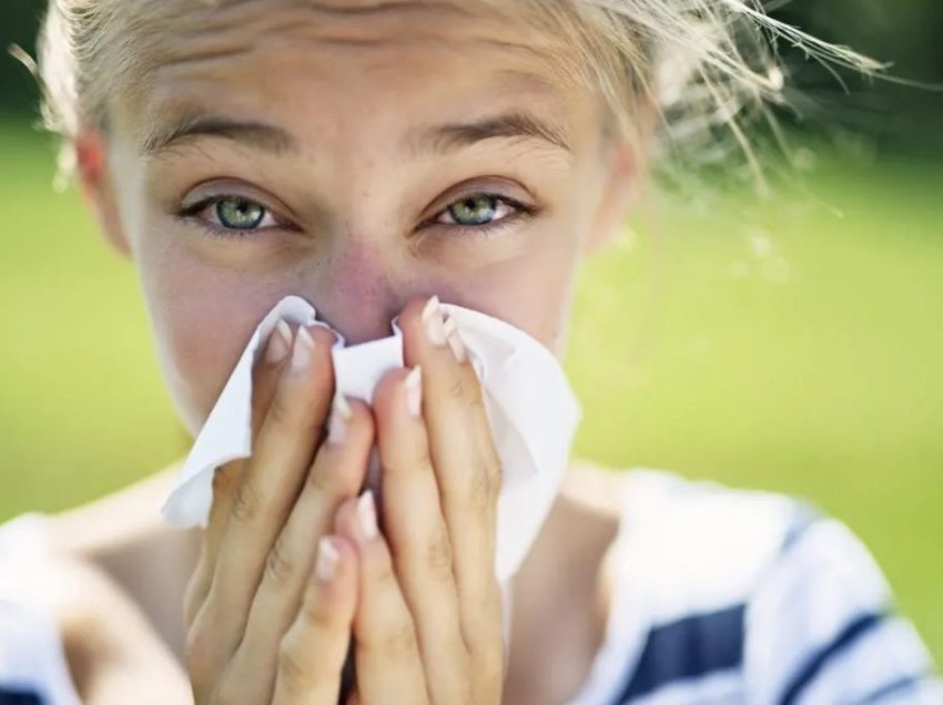 Si të dalloni virusin nga alergjia: Cila është gjëja më e rëndësishme për të bërë
