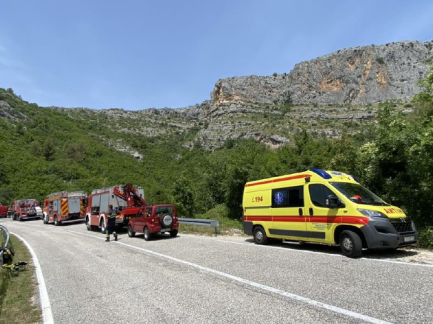 Rrëzohet një helikopter i ushtrisë hungareze në Kroaci, gjenden dy trupa të pajetë