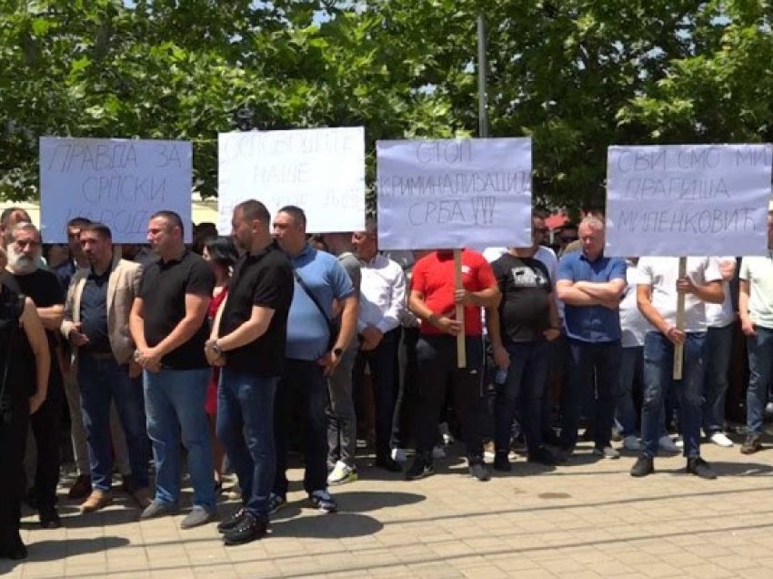 ​Protestë në Graçanicë pasi një serb u arrestua për krime lufte