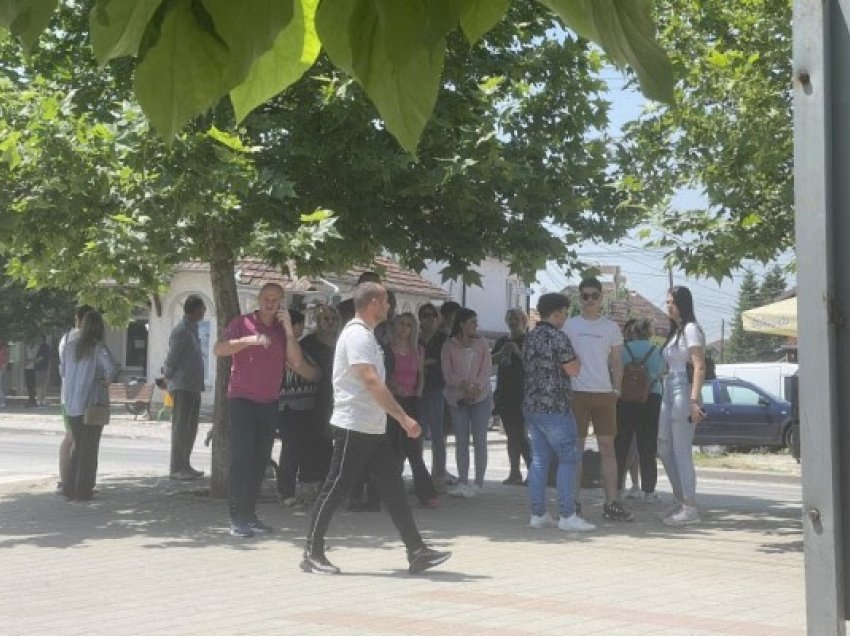 Edhe sot protestë në Graçanicë, bllokohet rruga