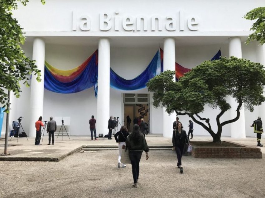 Bienalja e Artit të Venecias 2024 do të fokusohet tek ”të huajt”
