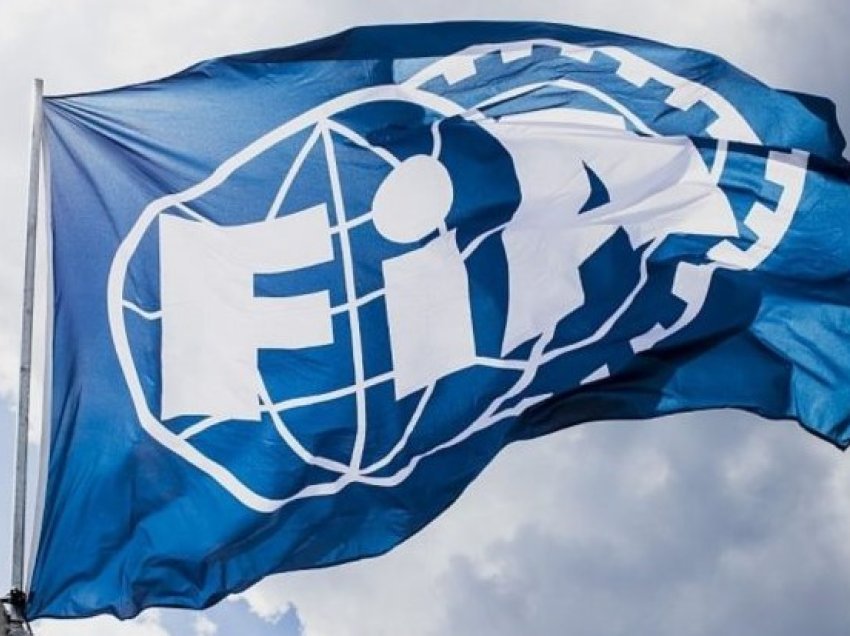 Makina britanike dorëzon dokumentacionin për të garuar në F1
