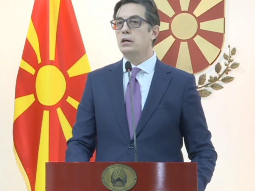 Pendarovski: Deri në nëntor, duhet të jenë votuar ndryshimet kushtetuese në Maqedoninë e Veriut