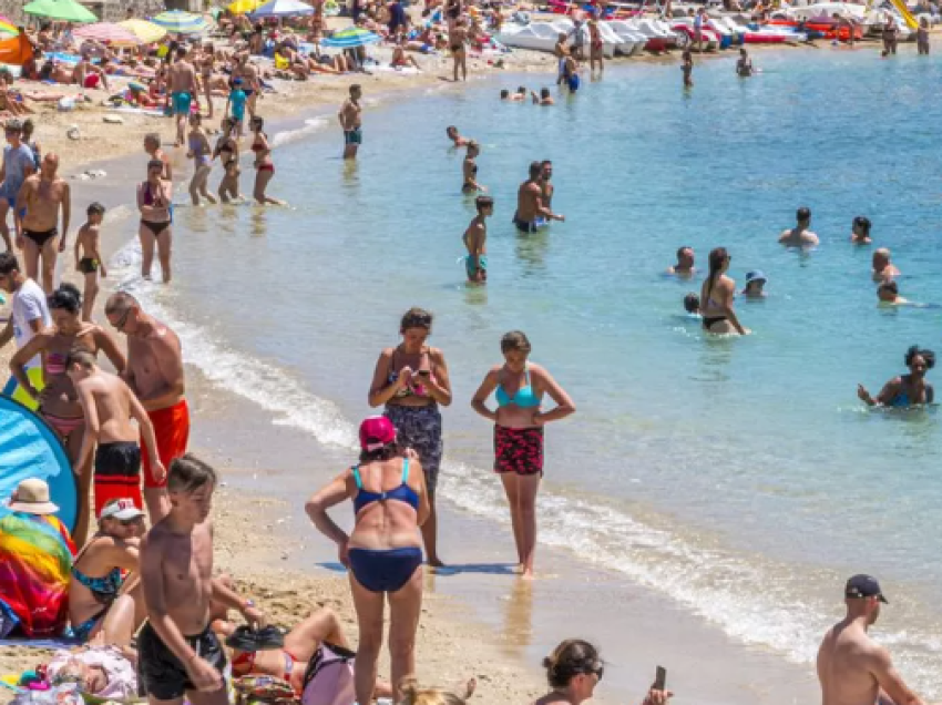 Rriten dukshëm çmimet për pushime në Greqi, Turqi dhe Spanjë